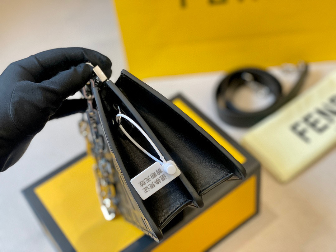 3010 $69 FENDI gallery
