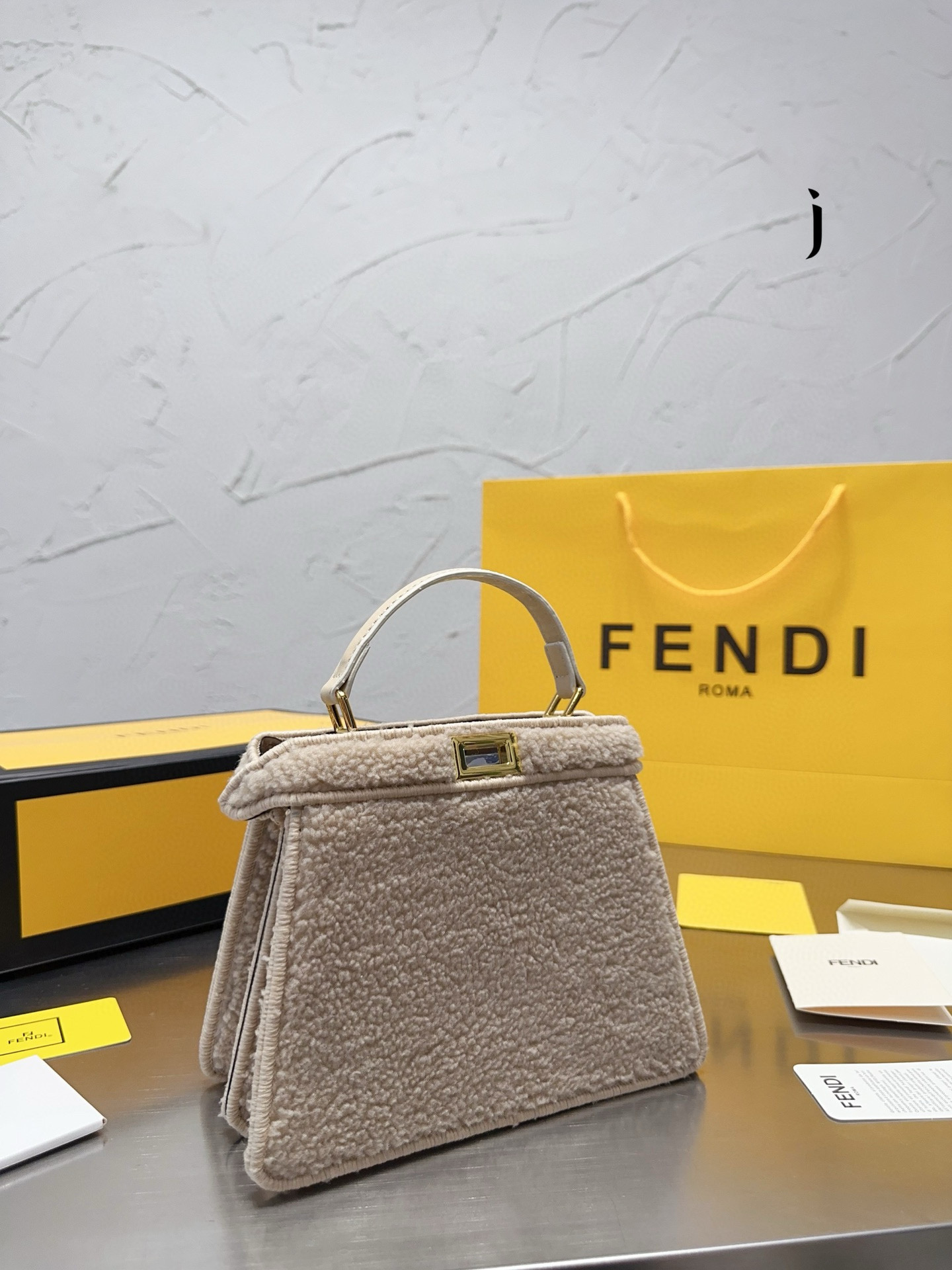 3018 $75 FENDL gallery