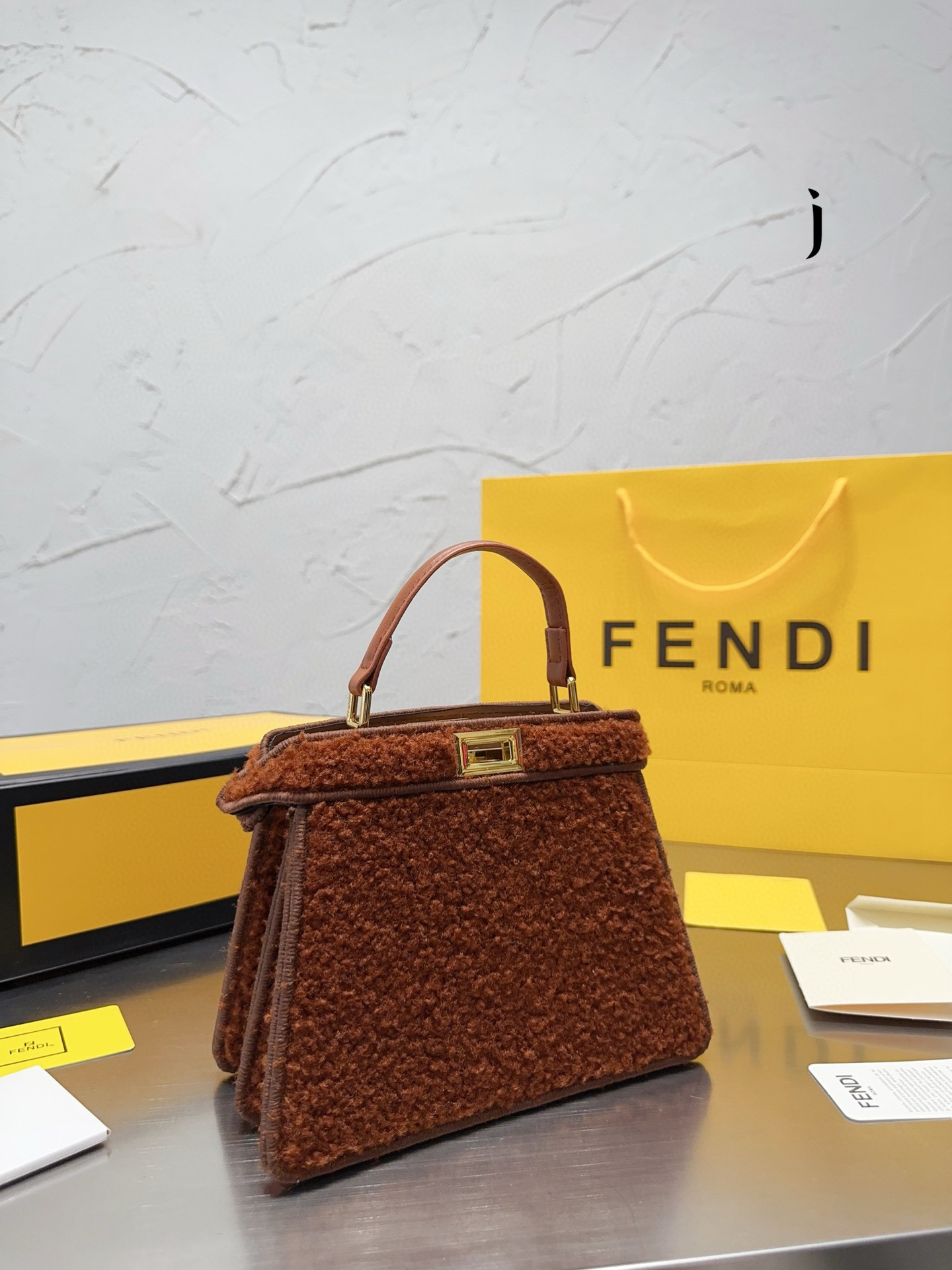 3018 $75 FENDL gallery
