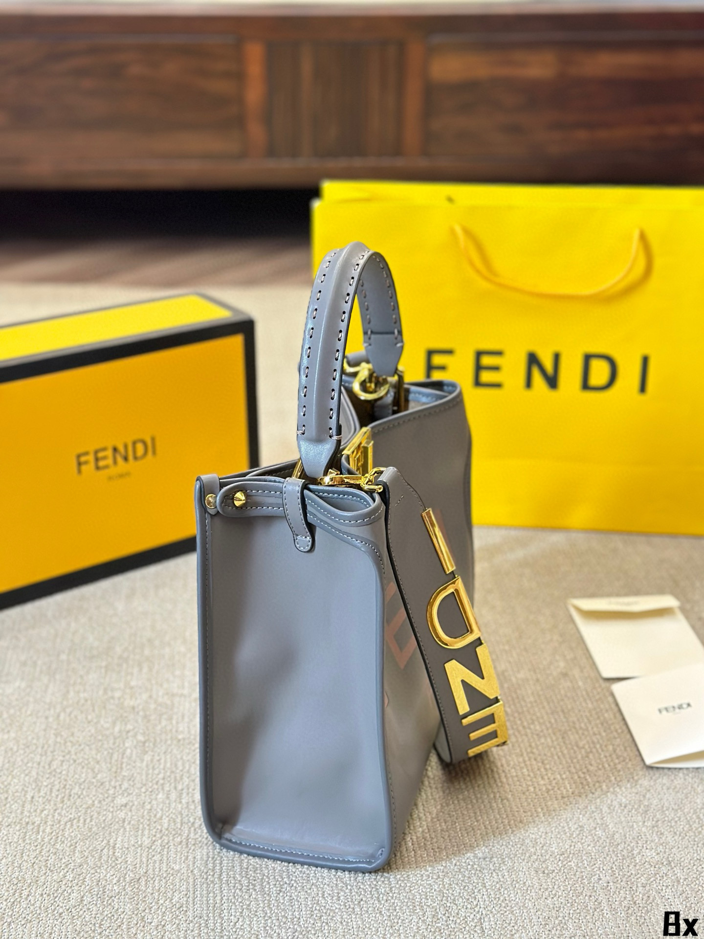 3035 $75 FENDL gallery