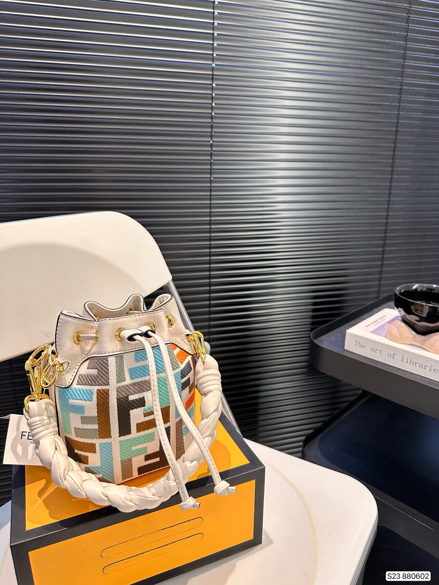 3038 $75 FENDL gallery