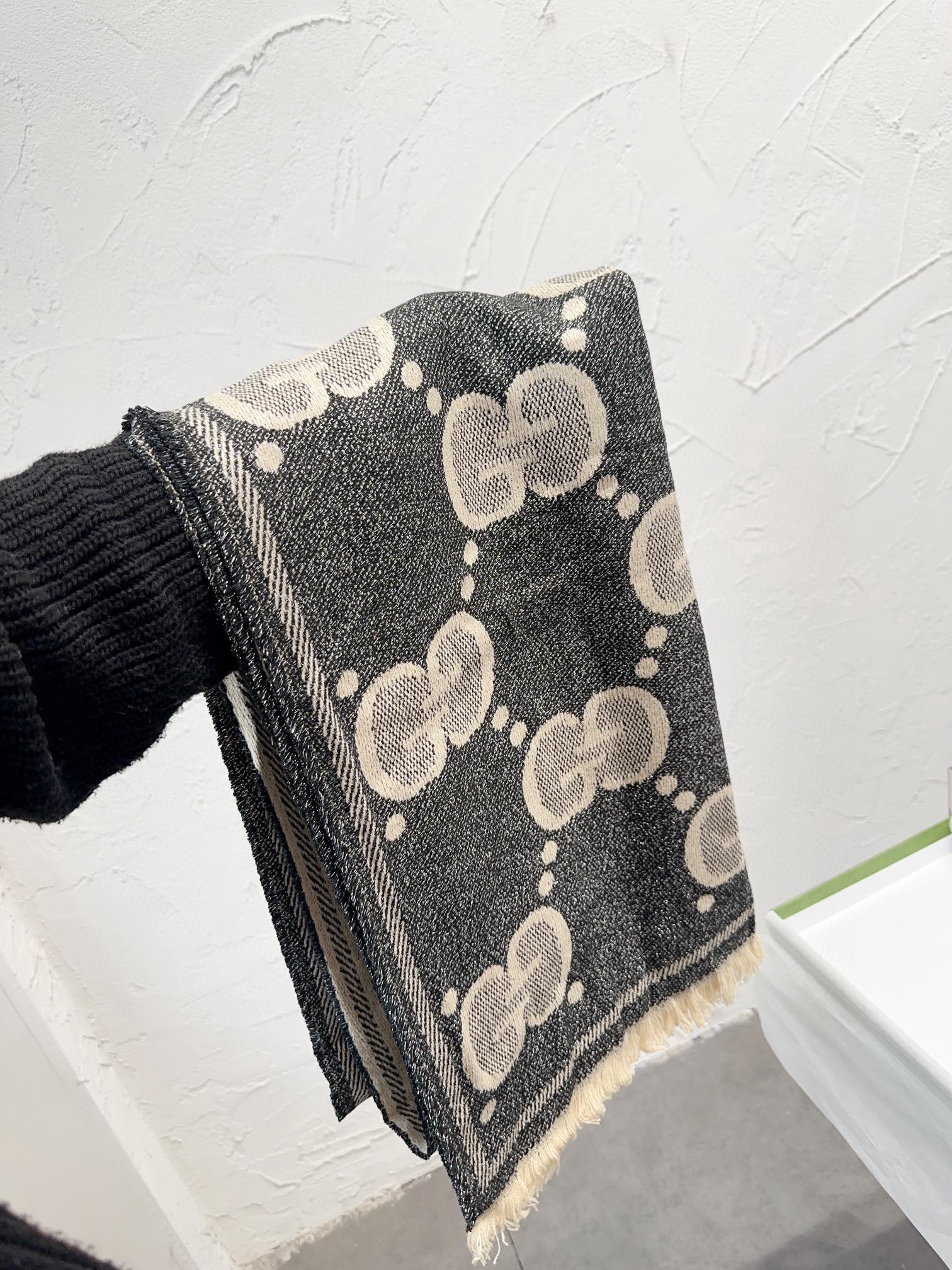 313 $44 scarf Gucci gallery