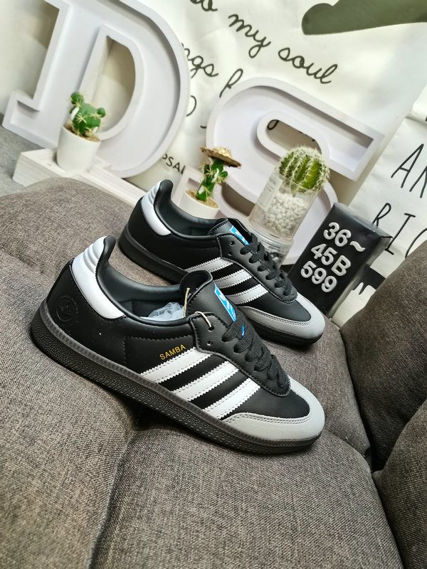 4016 $59 adidas gallery