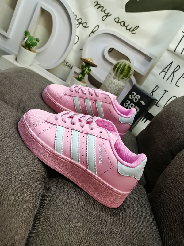 4018 $67 adidas gallery
