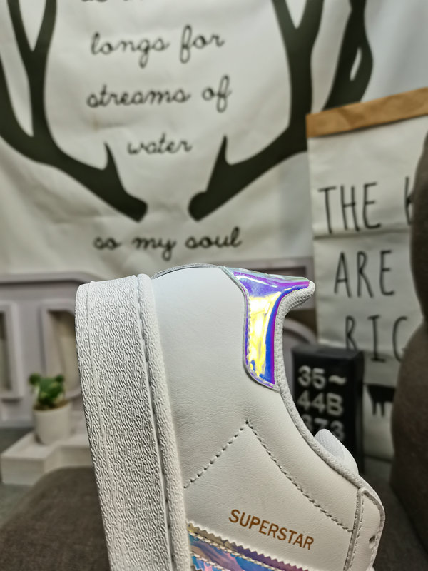 4072 $69 adidas gallery