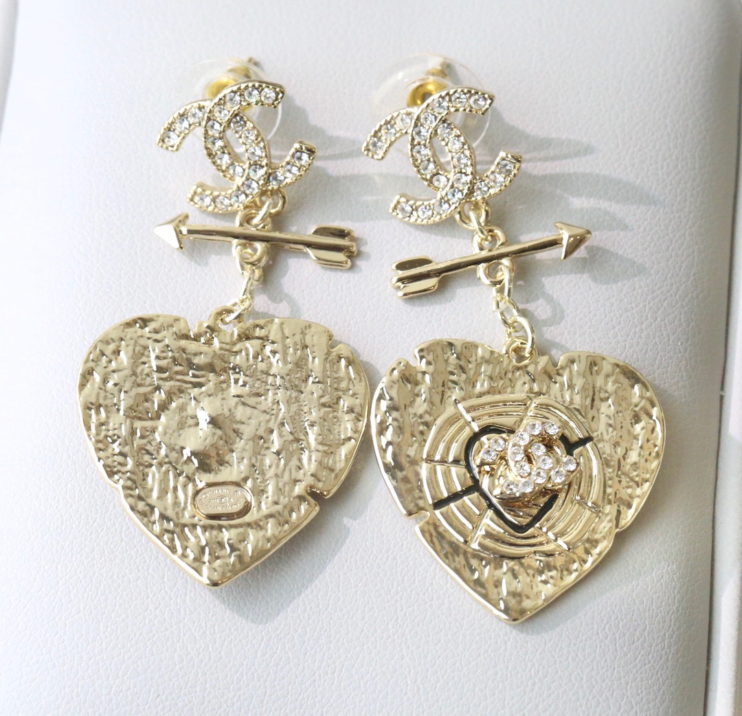 408 $29 ornaments gallery