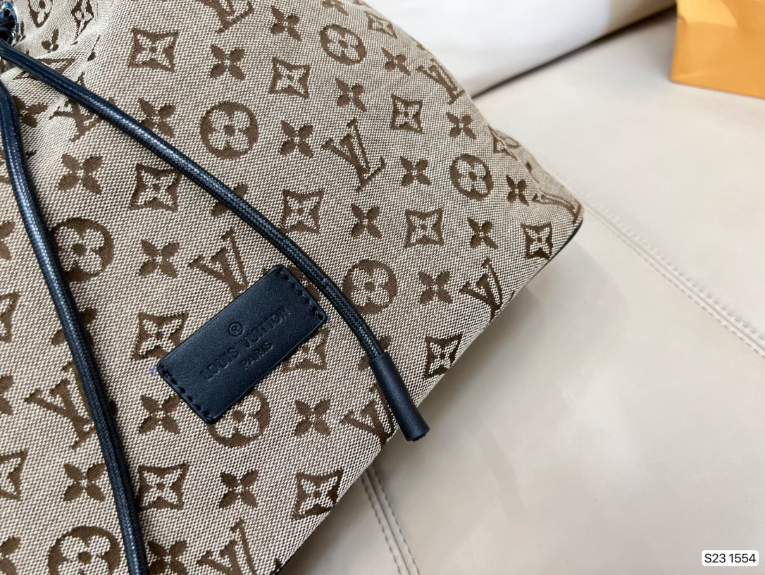 509 $79 gucci gallery