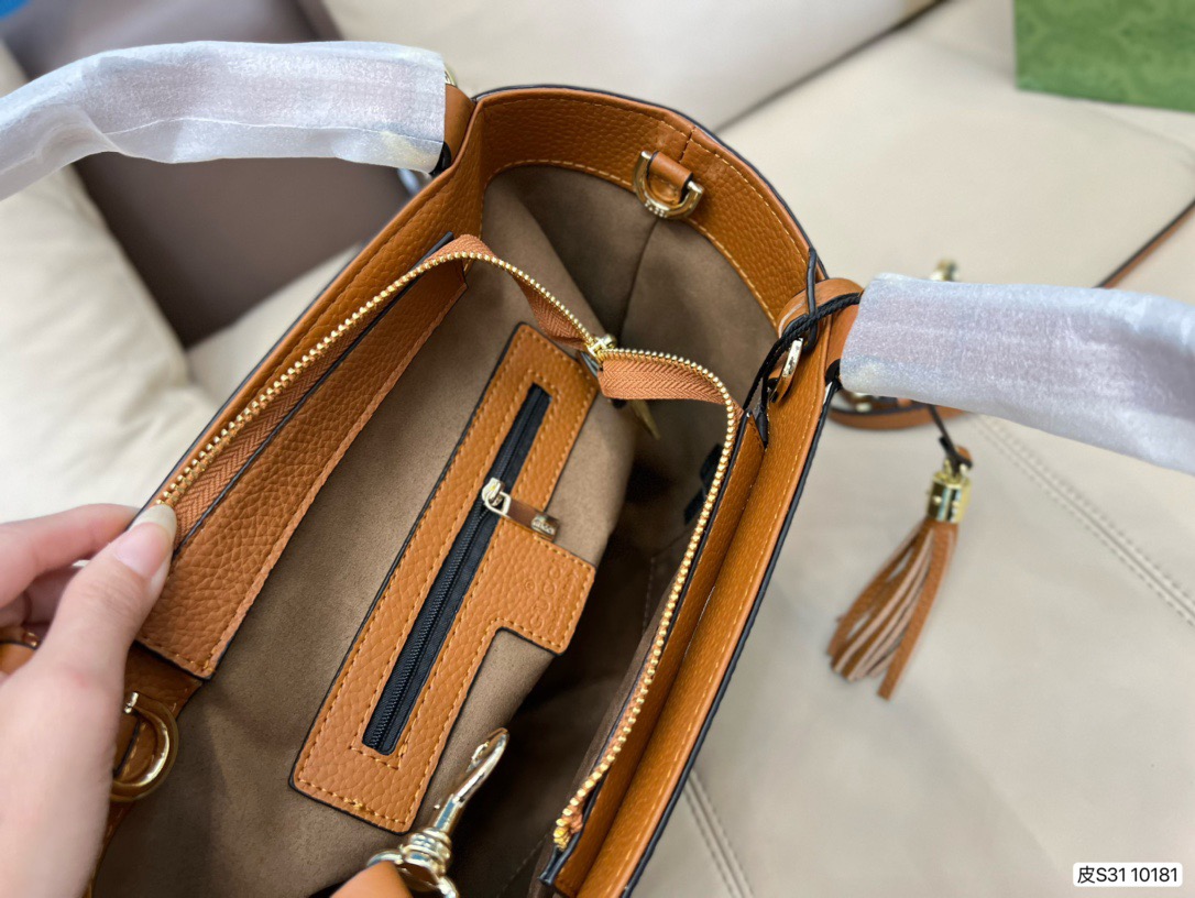 510 $92 gucci gallery