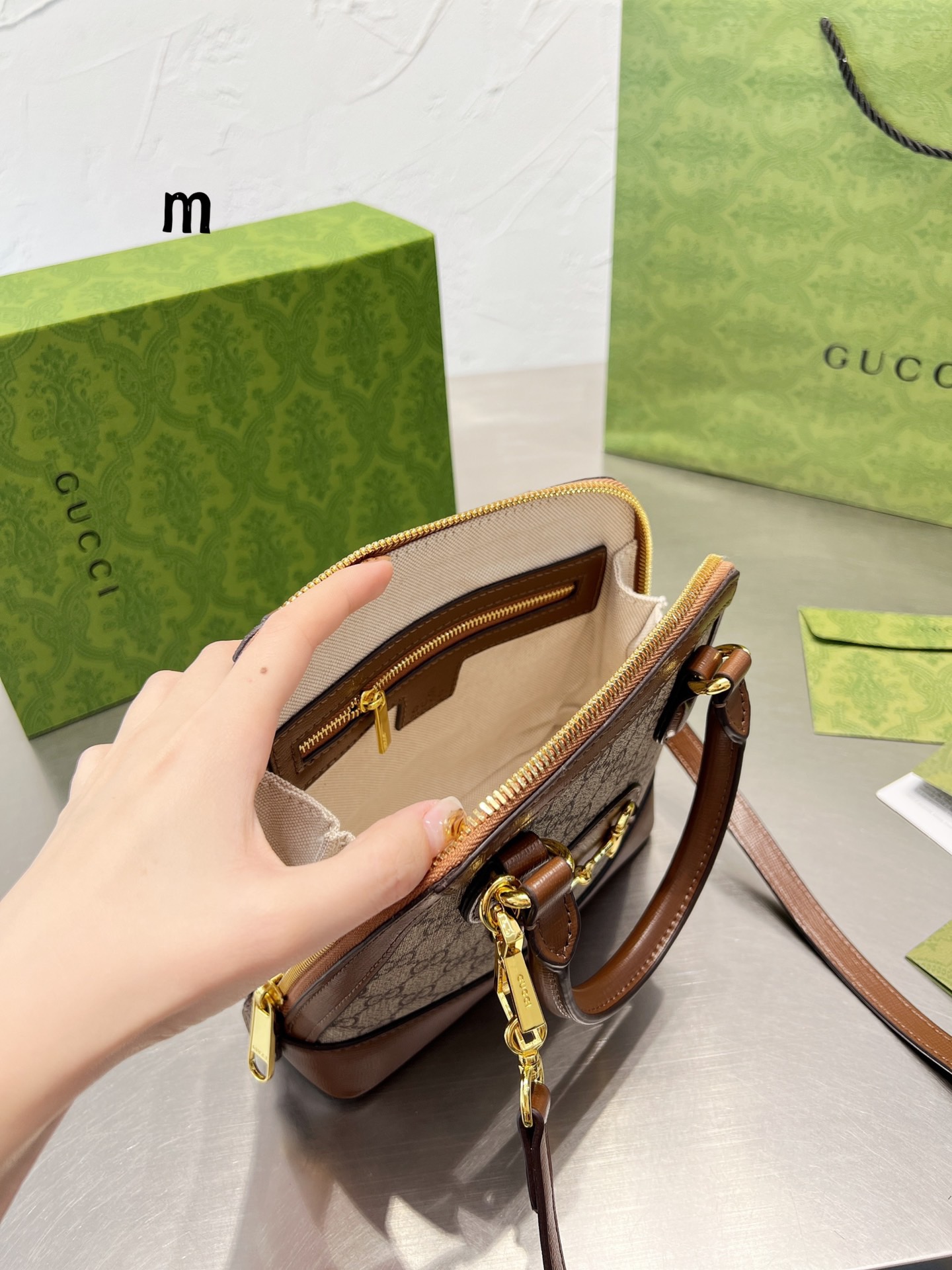 514 $69 gucci gallery