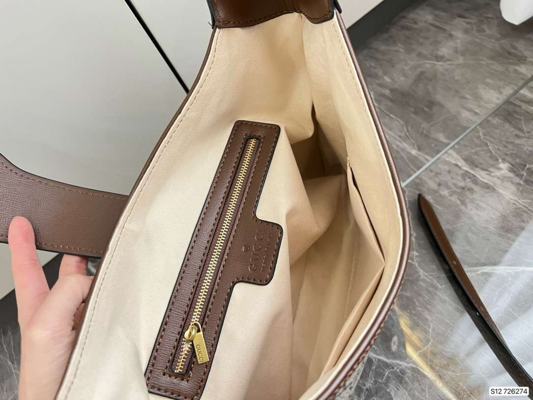 525  $58 gucci gallery