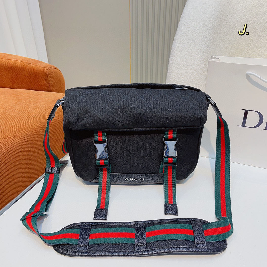 527  $70 gucci gallery