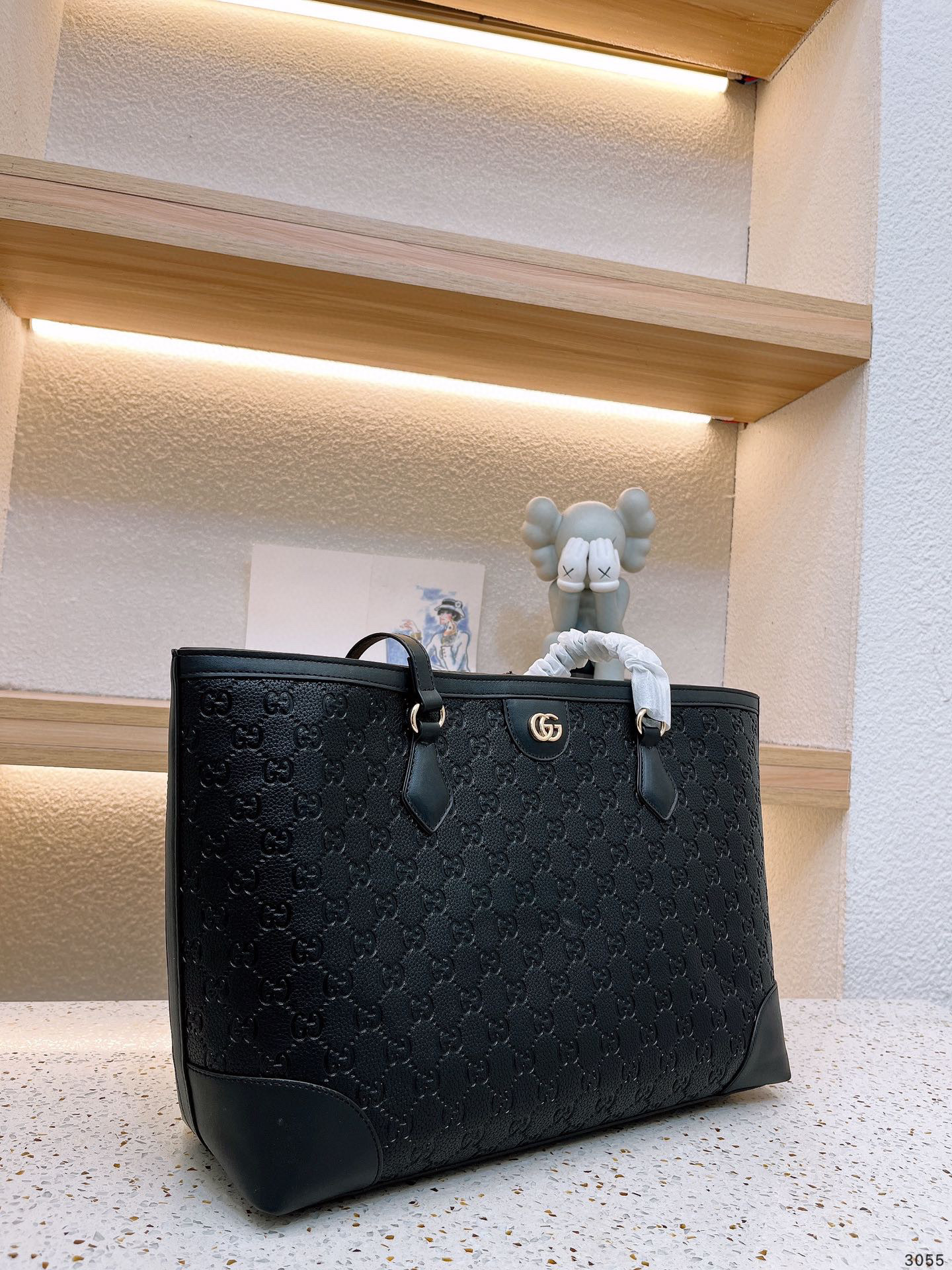 528  $59 gucci gallery