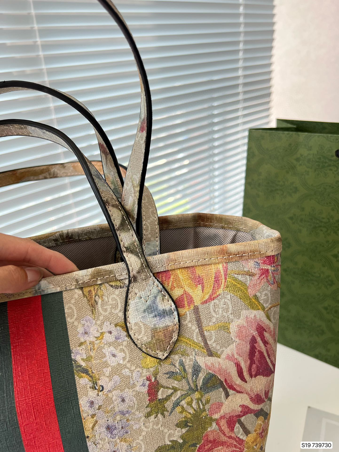 562 $65 gucci gallery
