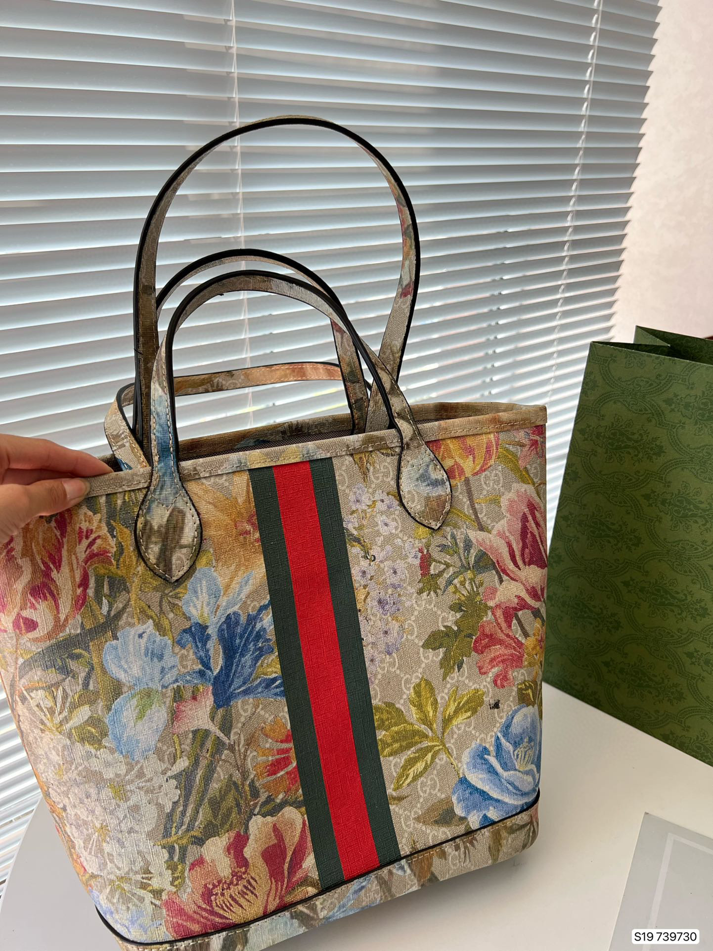 562 $65 gucci gallery