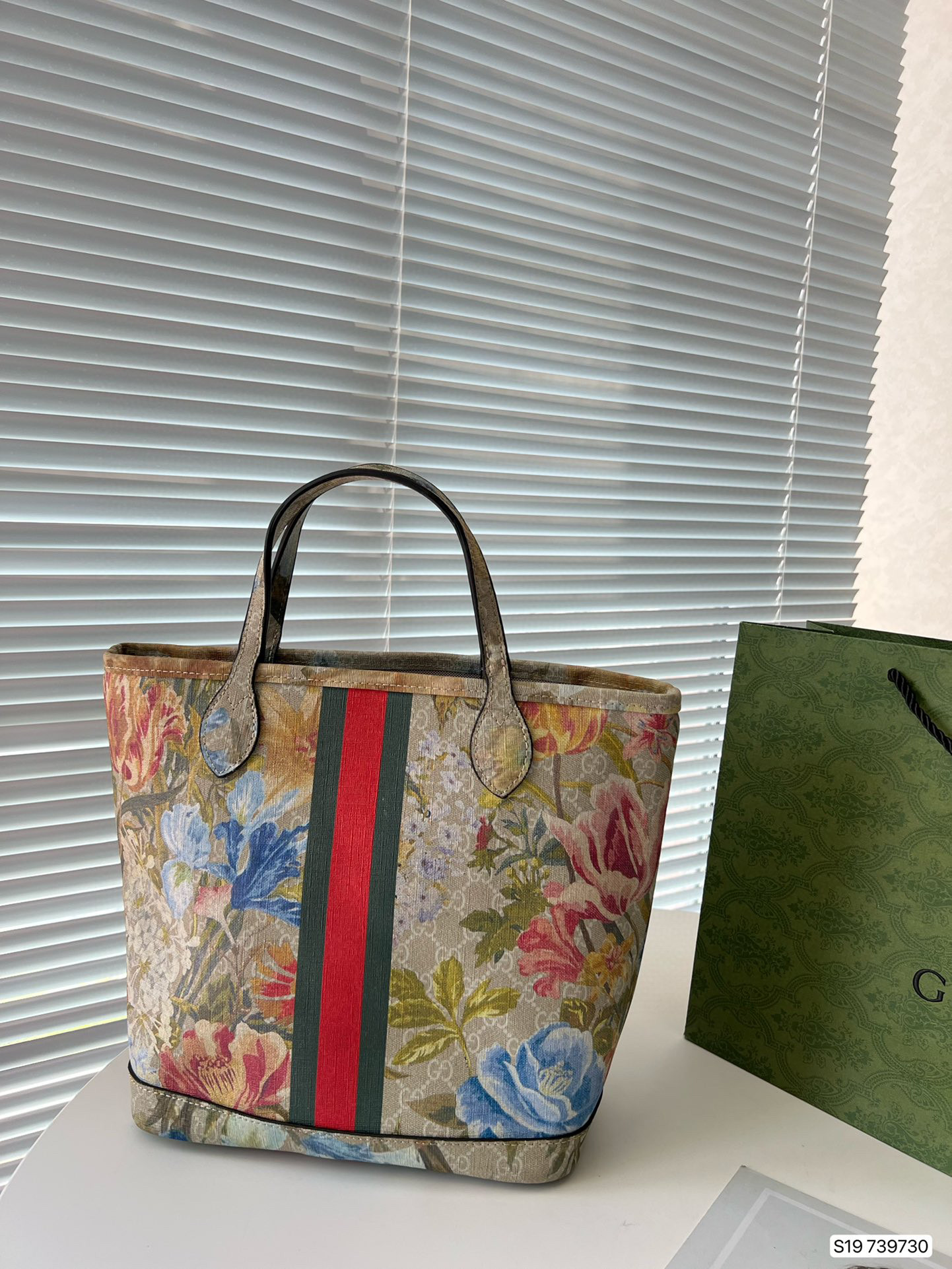562 $65 gucci gallery