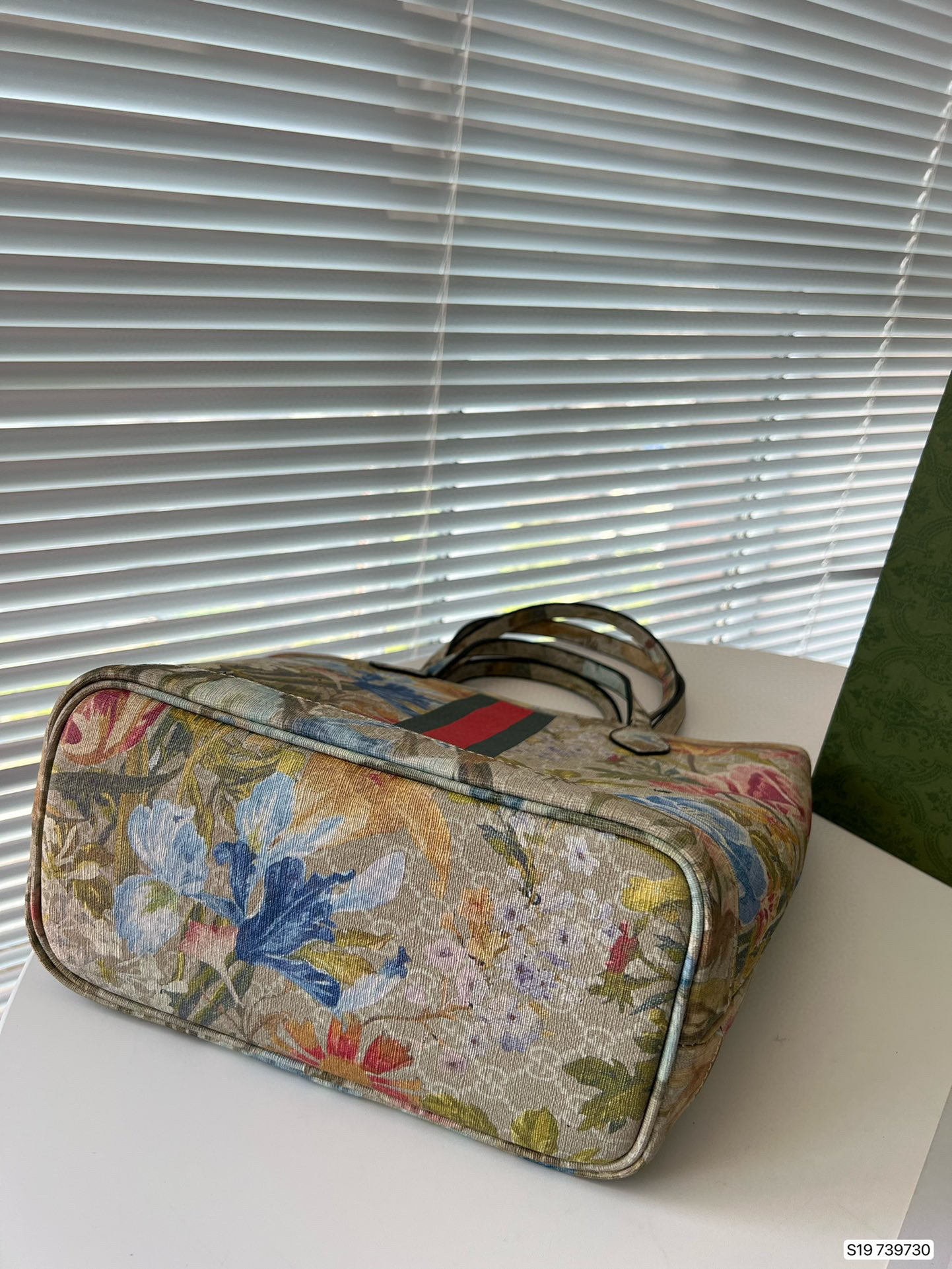 562 $65 gucci gallery
