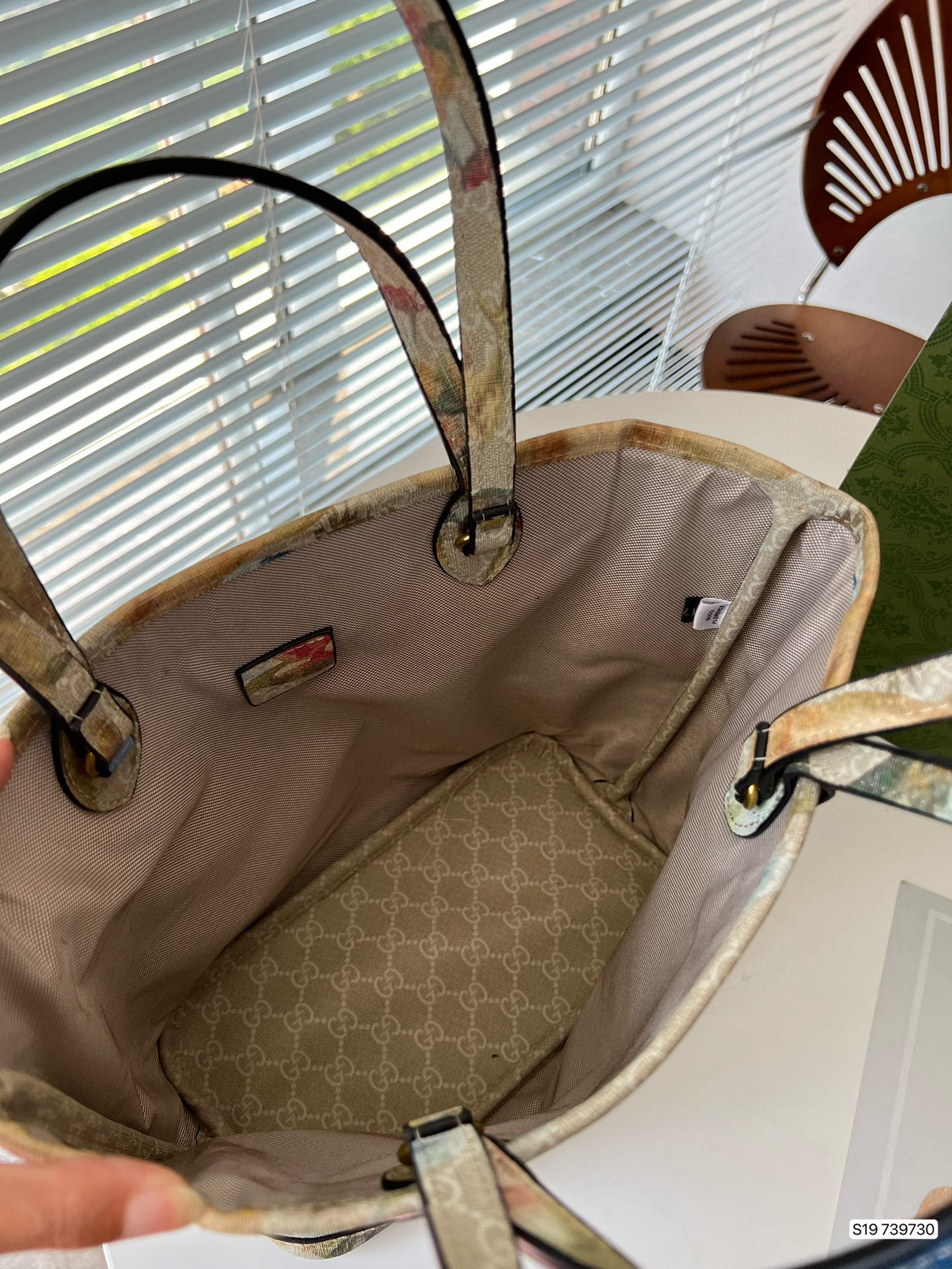 562 $65 gucci gallery