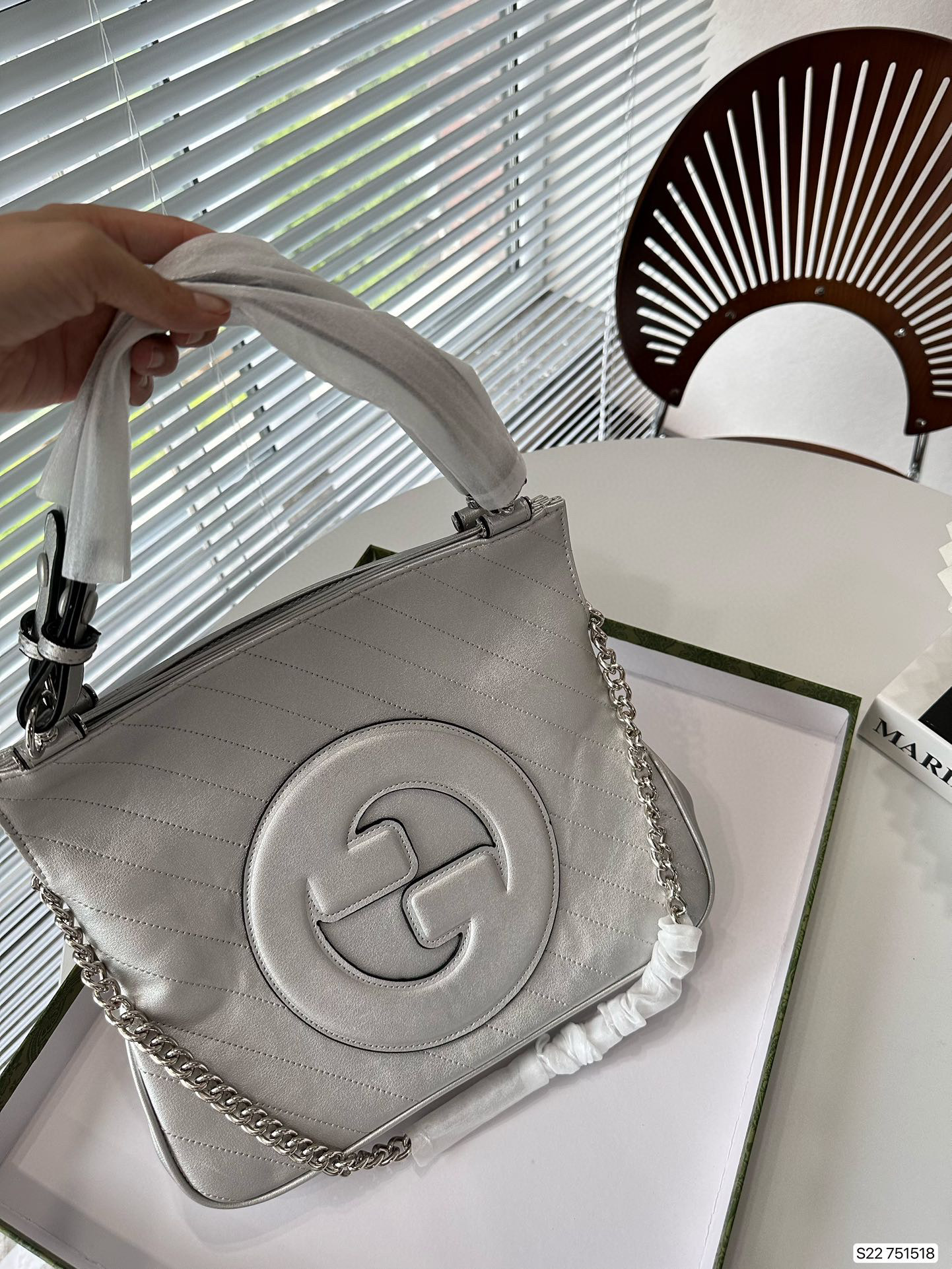 564 $71 gucci gallery