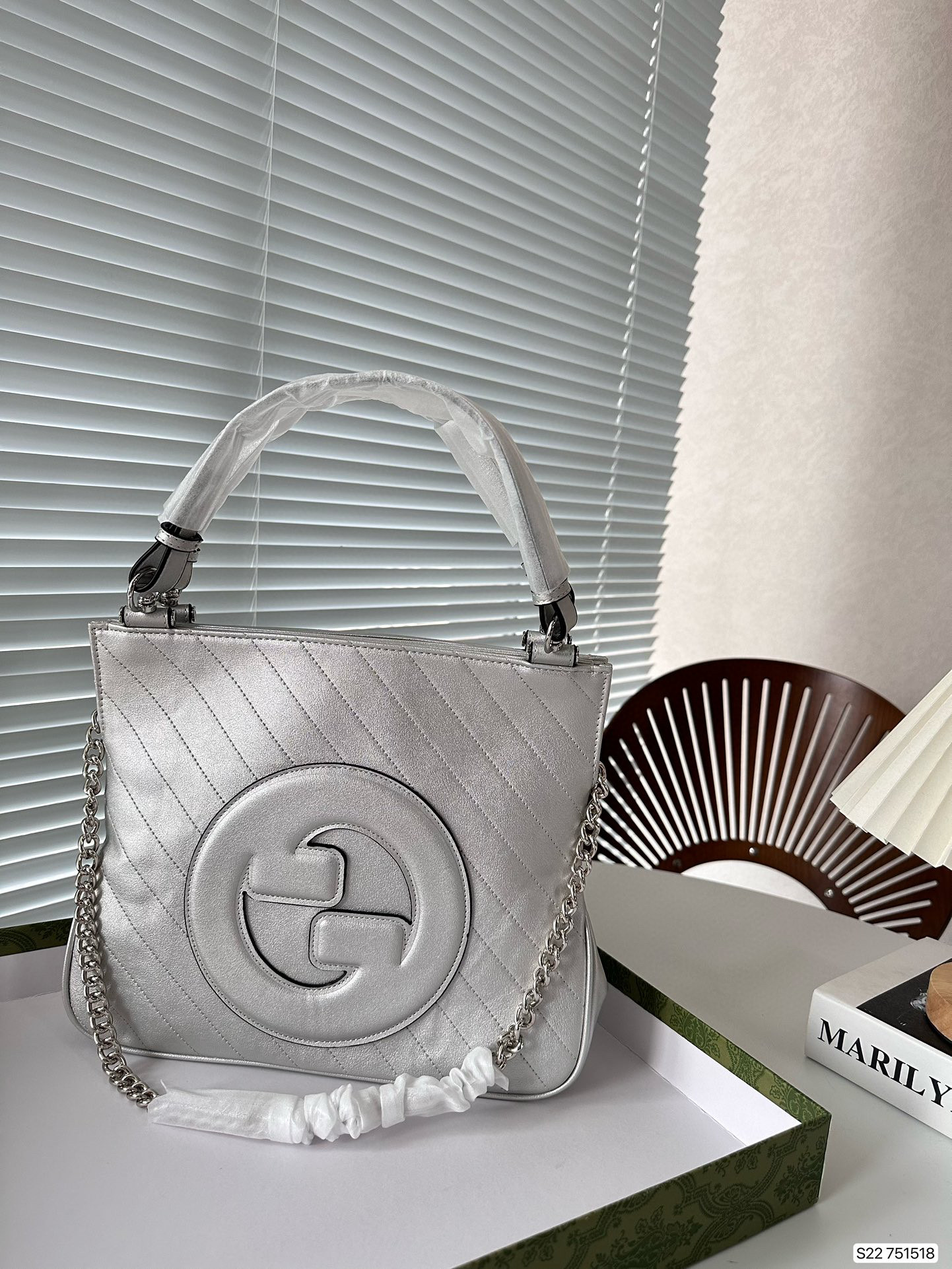 564 $71 gucci gallery