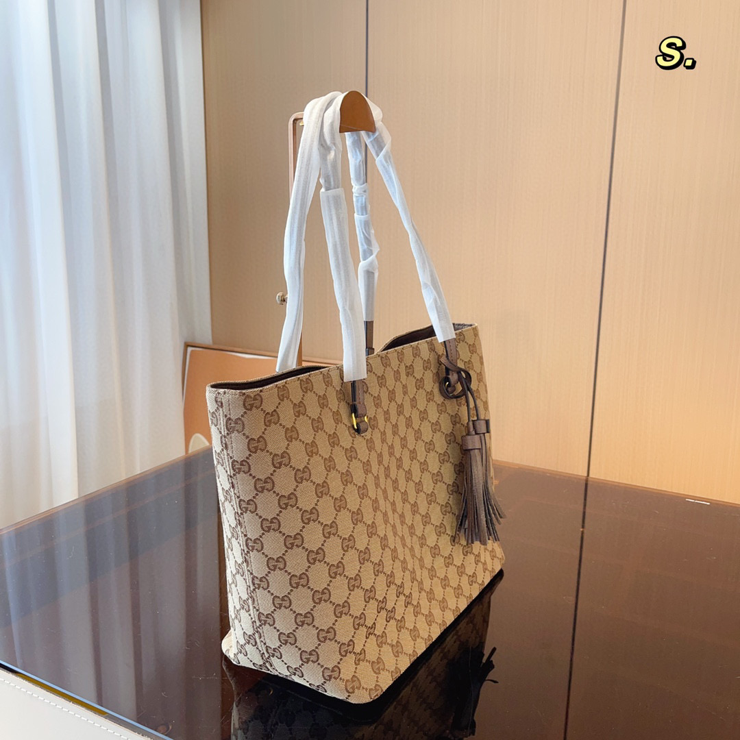 567 $75 gucci gallery