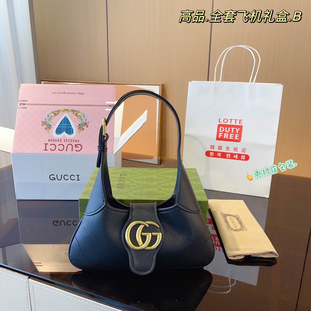568 $76 gucci gallery