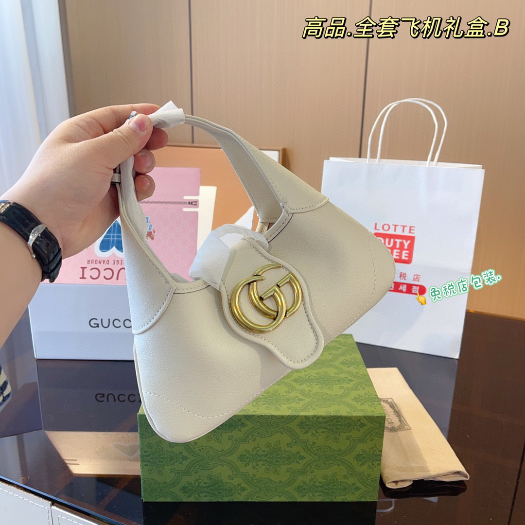 568 $76 gucci gallery