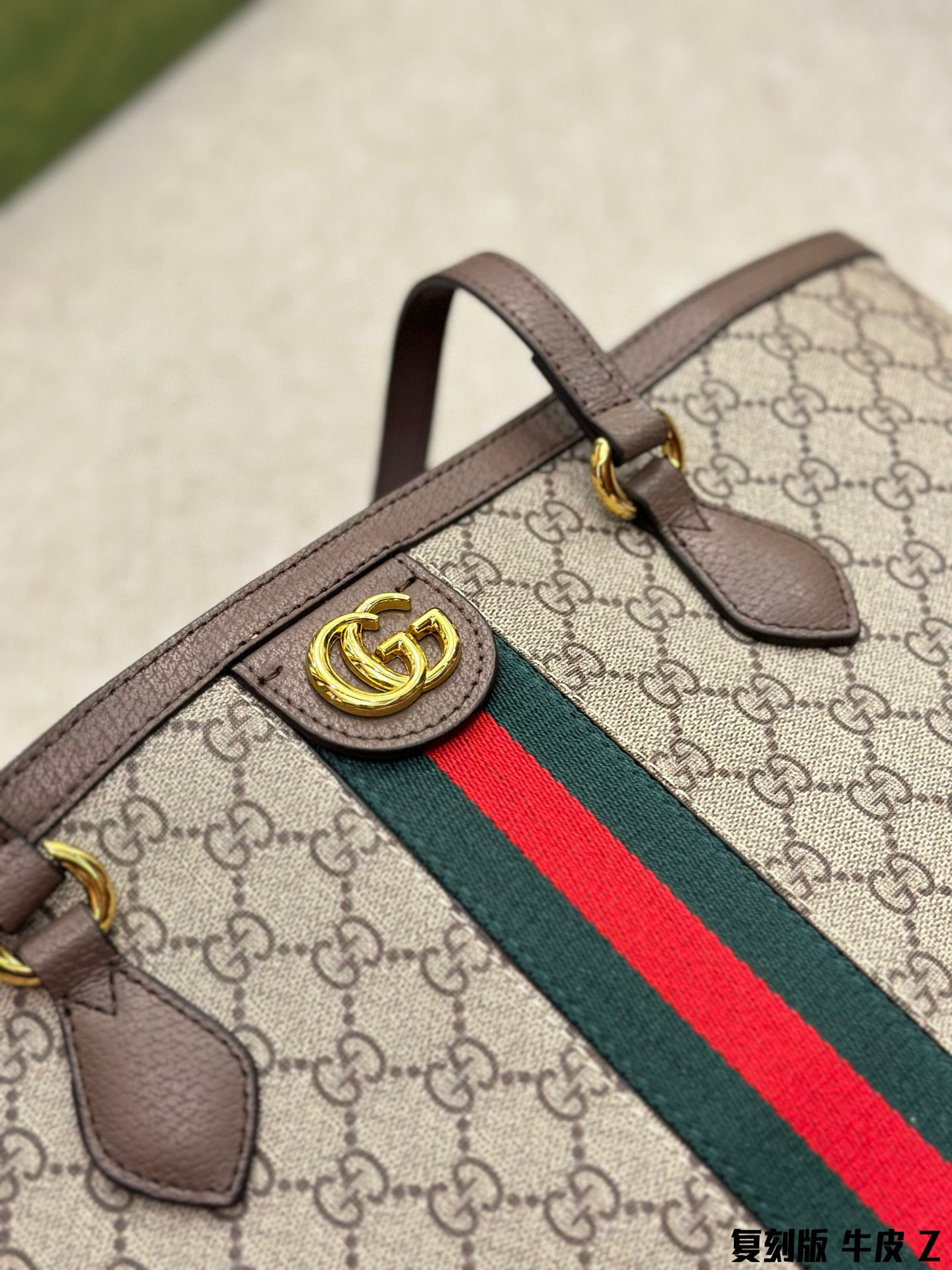 580 $75 gucci gallery