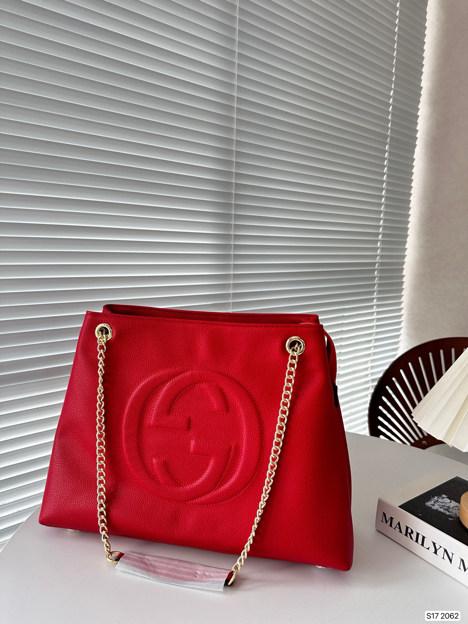 582 $78 gucci gallery