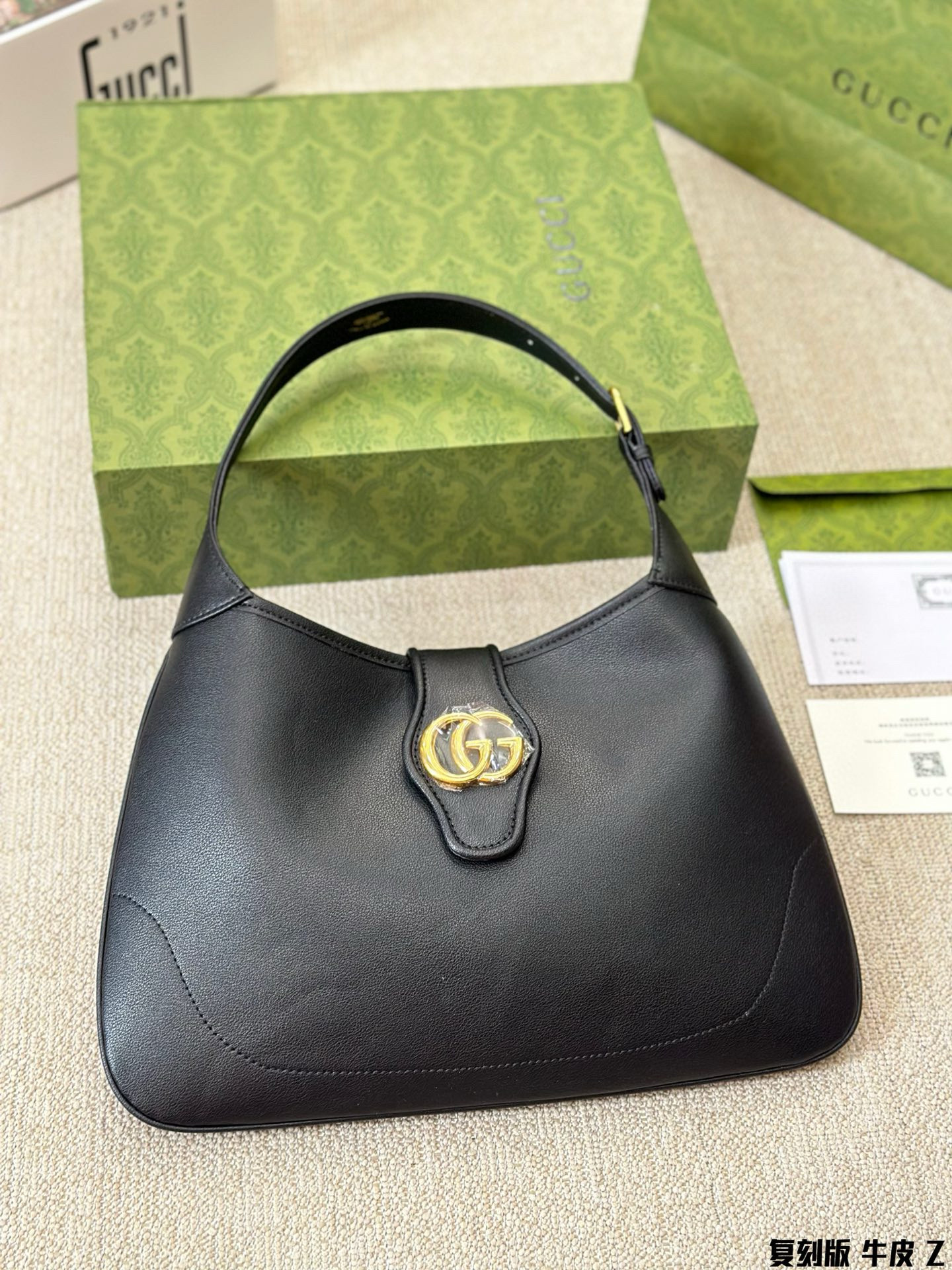 583 $81 gucci gallery