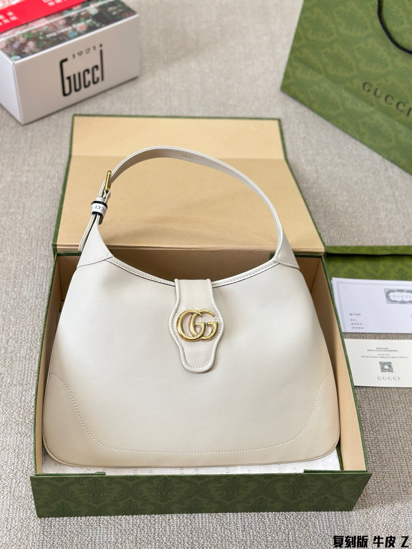 583 $81 gucci gallery