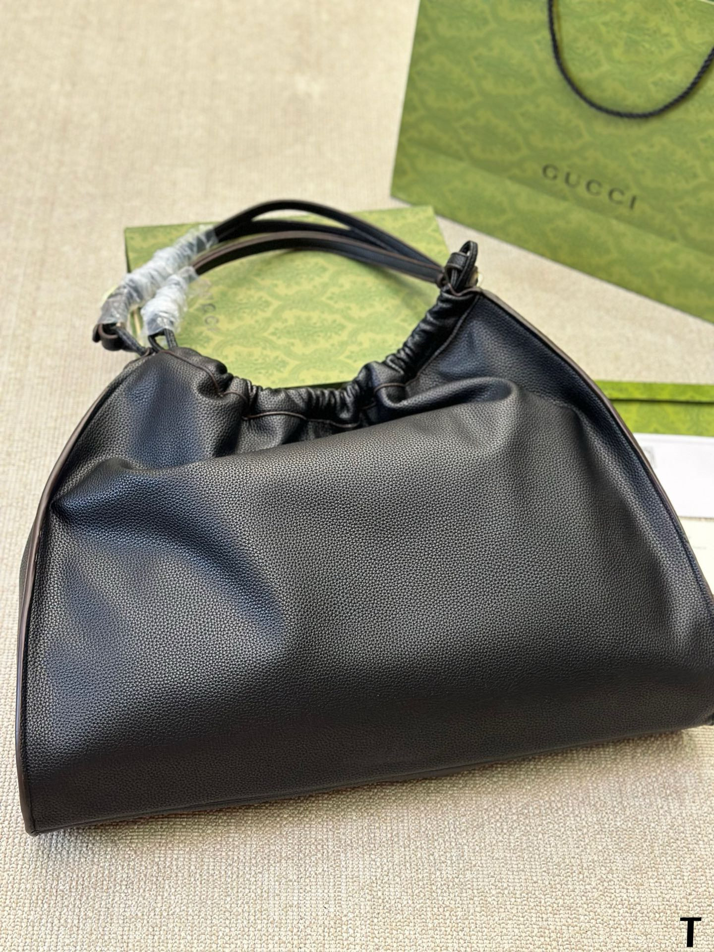 584 $78 gucci gallery