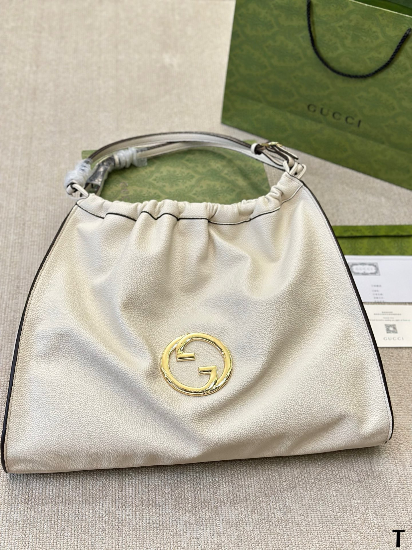 584 $78 gucci gallery