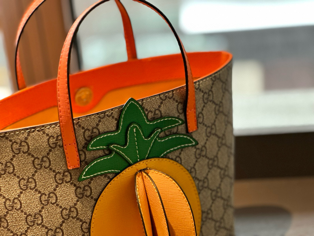 586 $56 gucci gallery