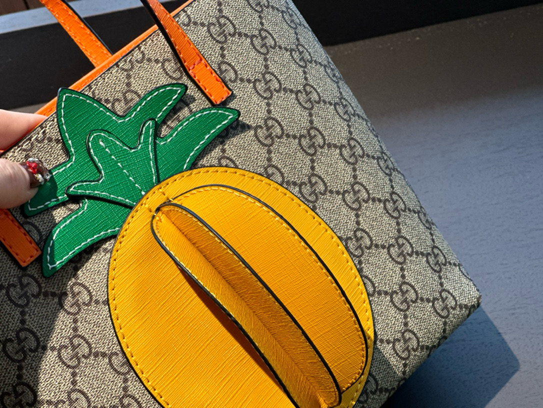 586 $56 gucci gallery