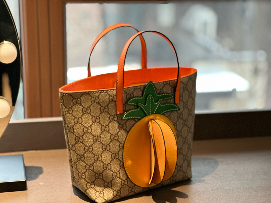 586 $56 gucci gallery