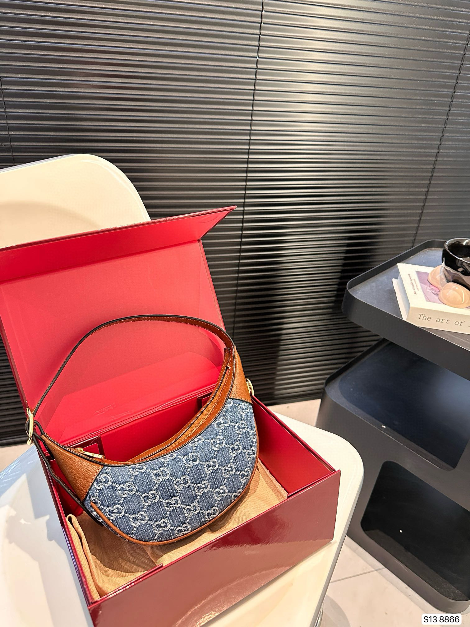 595 $61 gucci gallery