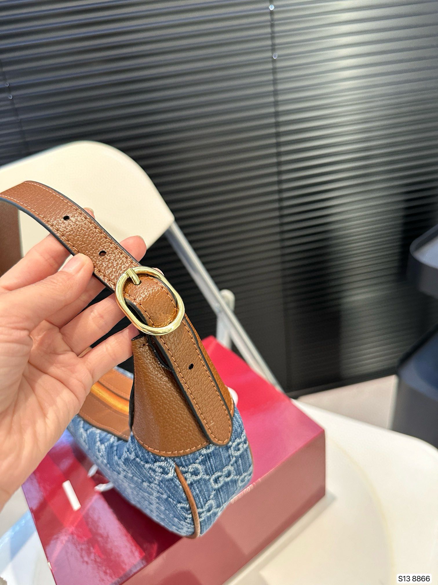 595 $61 gucci gallery