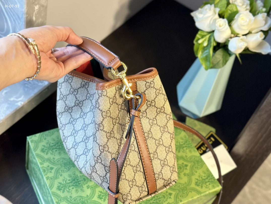 627 $68 gucci gallery