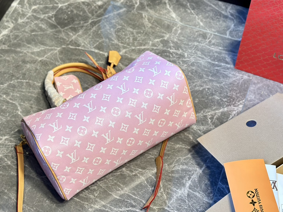 637 $75 LV gallery