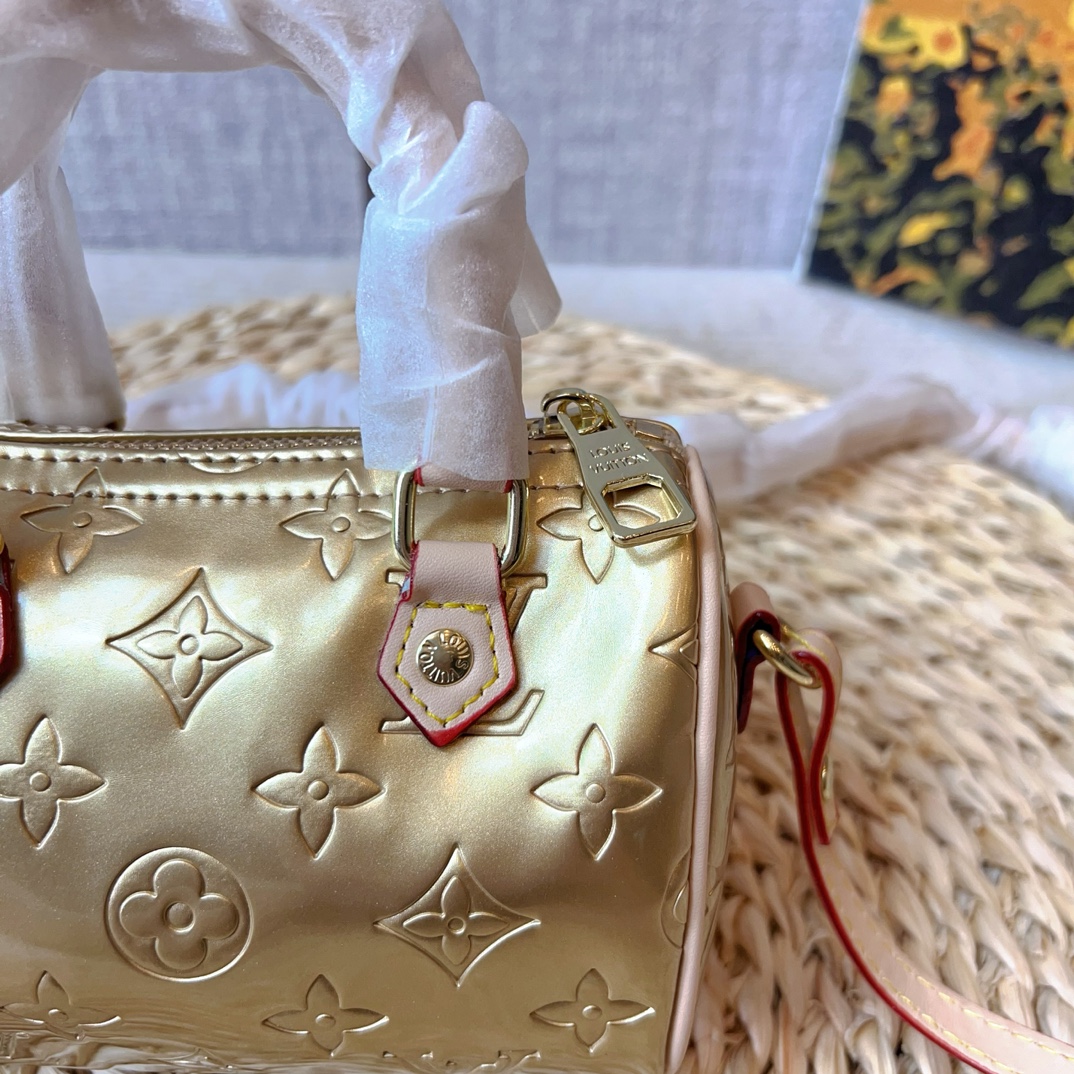 638 $49 LV gallery