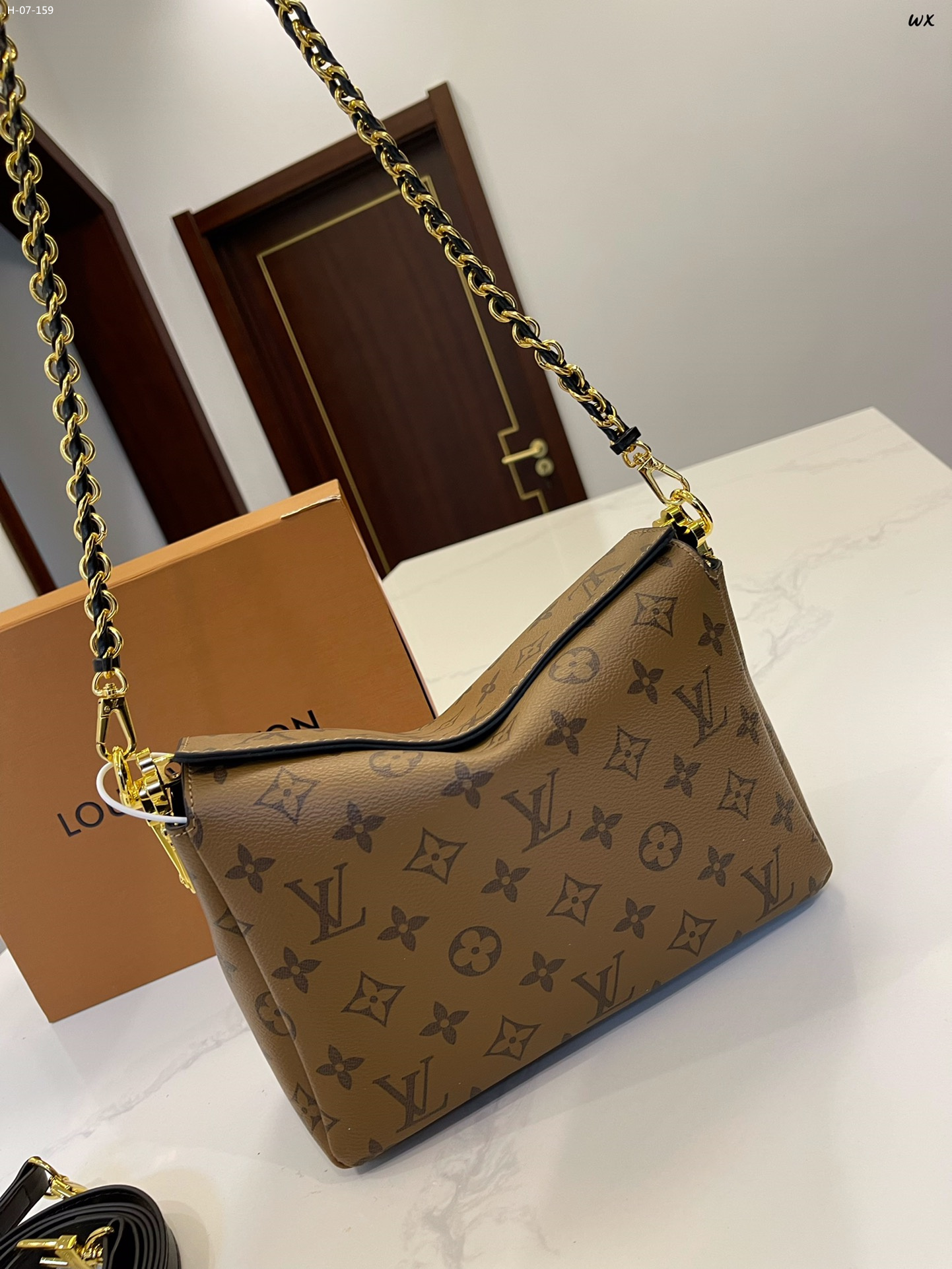 639 $75 LV gallery