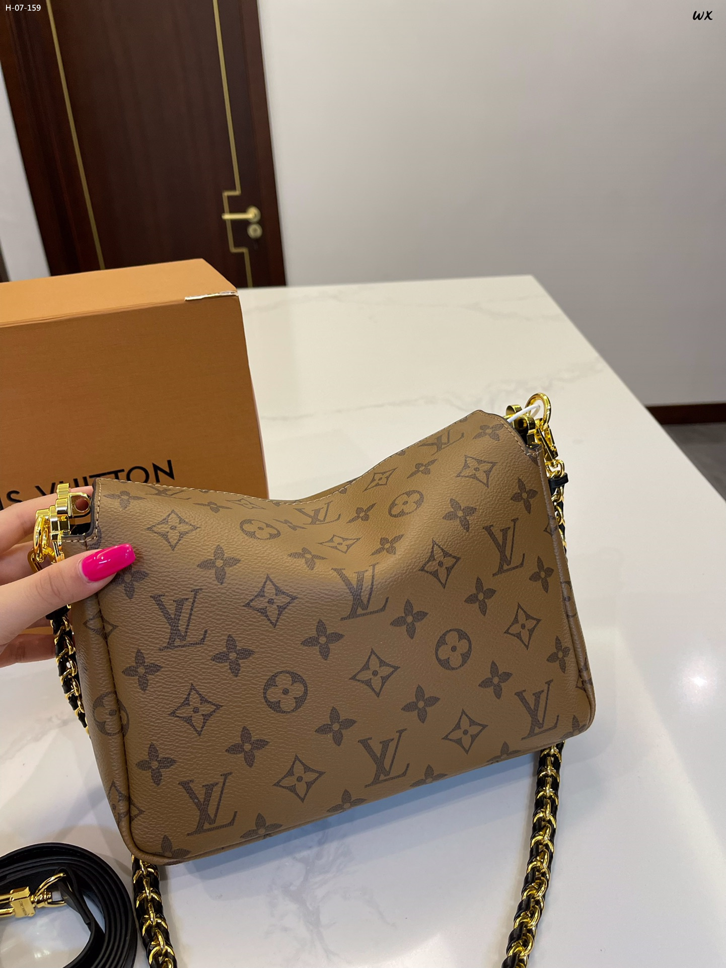 639 $75 LV gallery