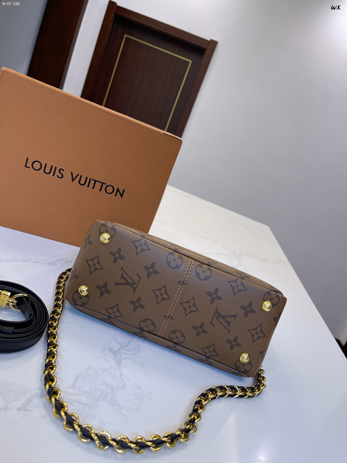 639 $75 LV gallery