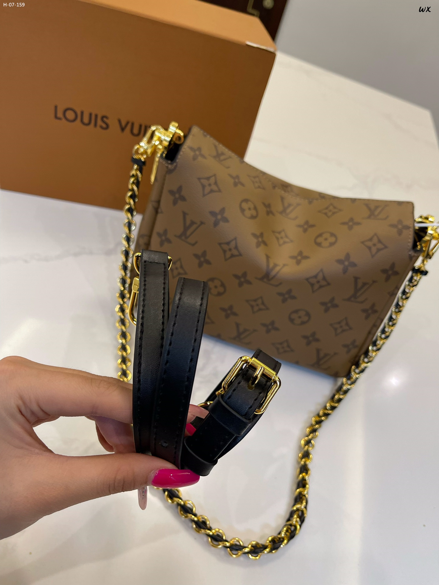639 $75 LV gallery
