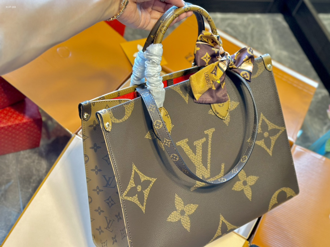 640 $96 LV gallery