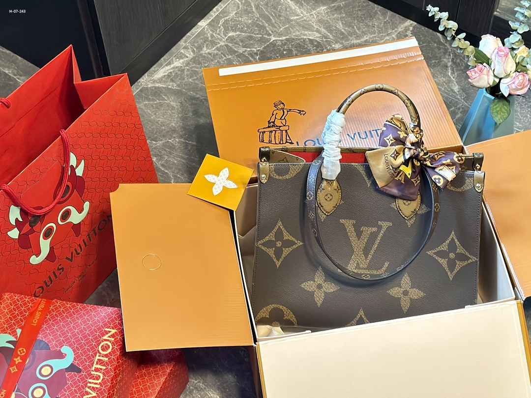 640 $96 LV gallery