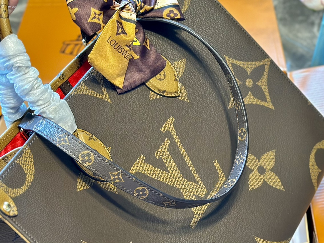 640 $96 LV gallery