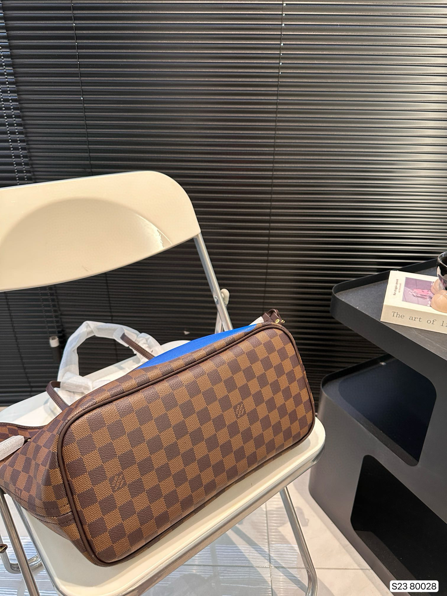 651 $68 LV gallery