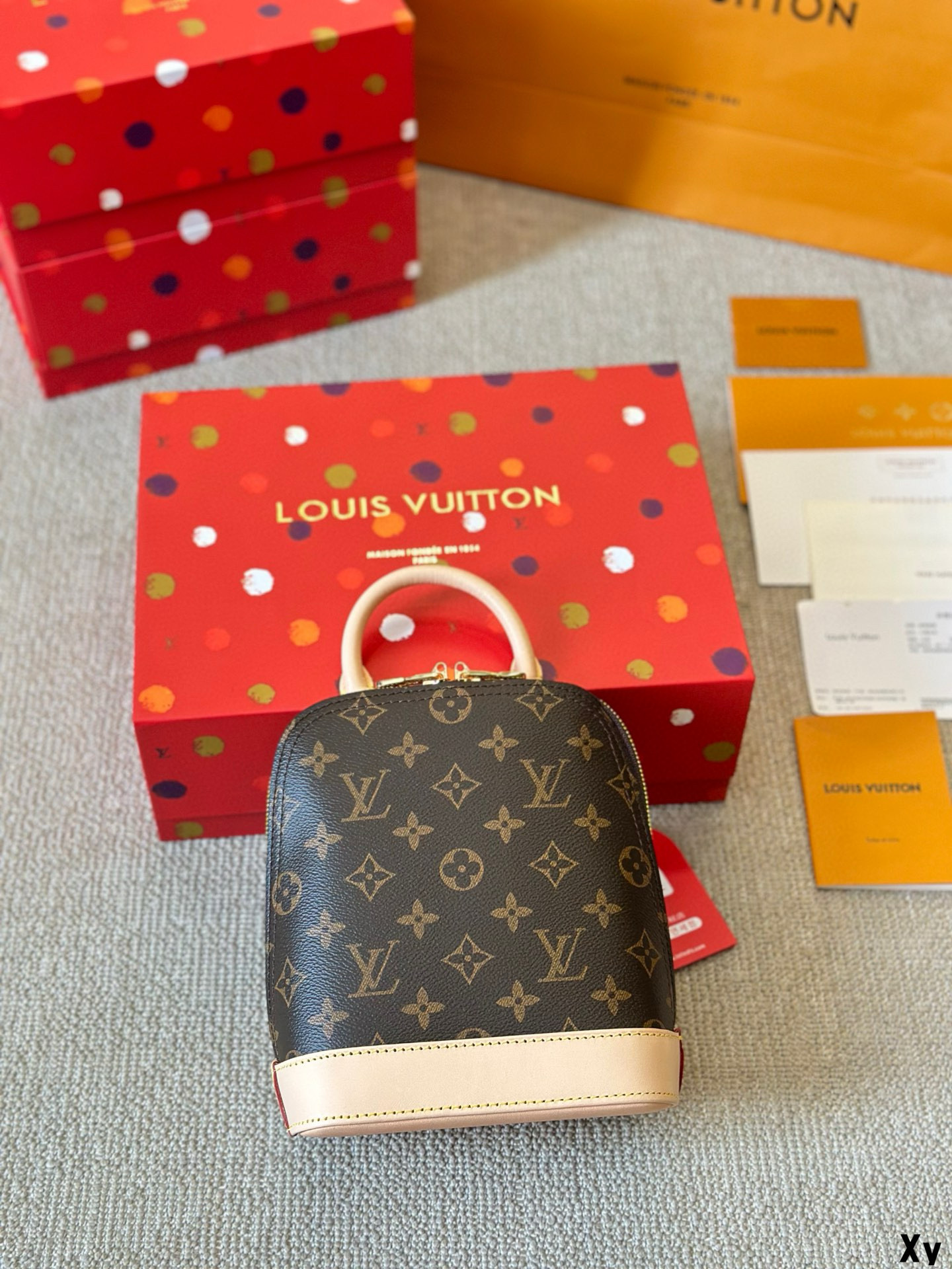 656 $75 LV gallery