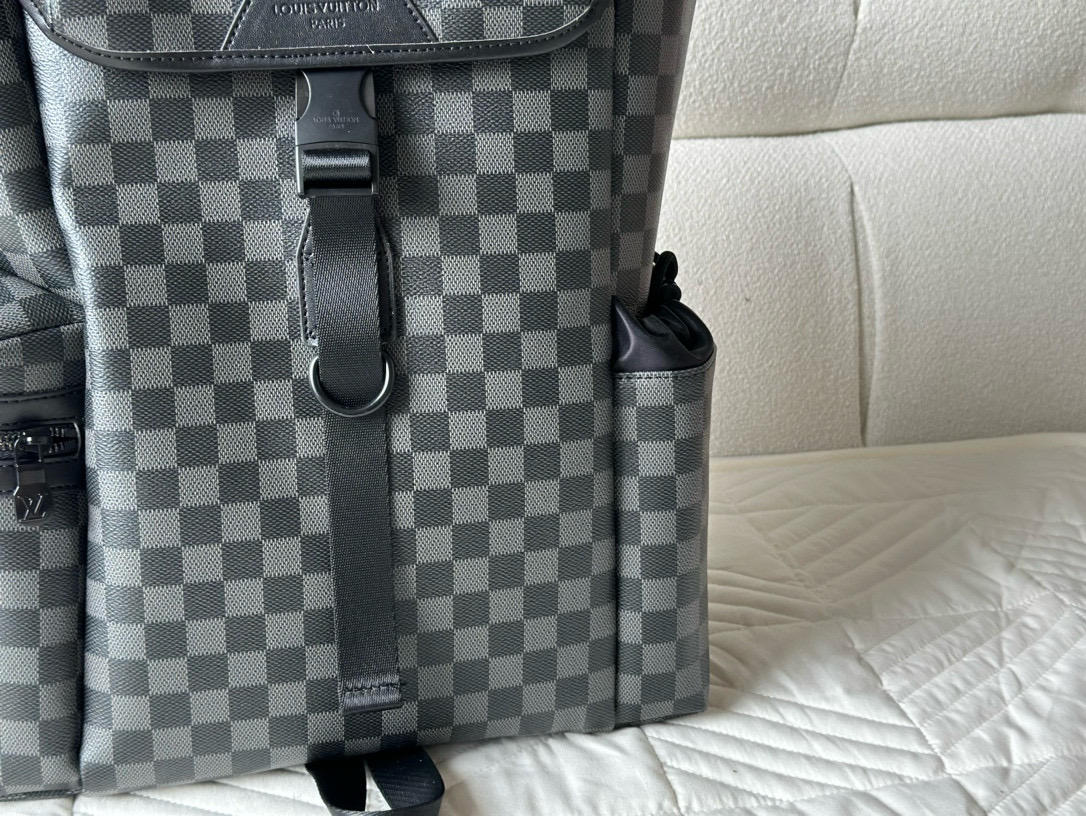 662 $76 LV gallery